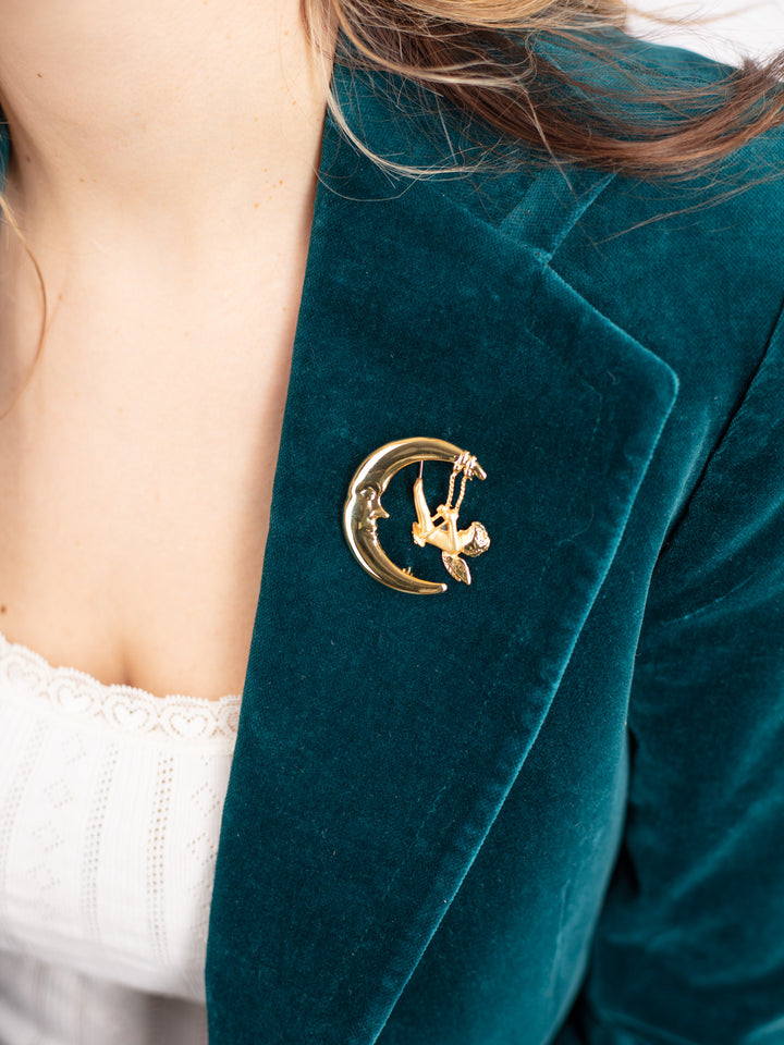 Vintage 90. gadu pusmēness piespraude