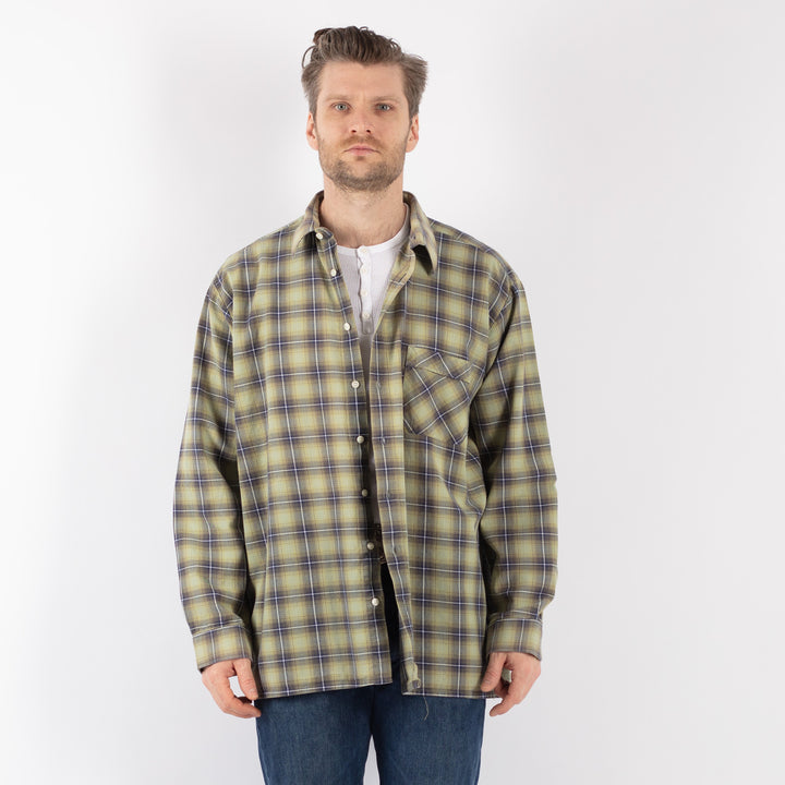 Vintage 80's Men Plaid Flannel Shirt in GreenZ1140