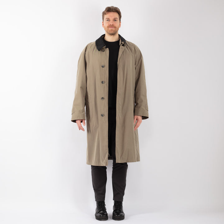 Vintage 90's Men Mac Coat in BeigeZ1249