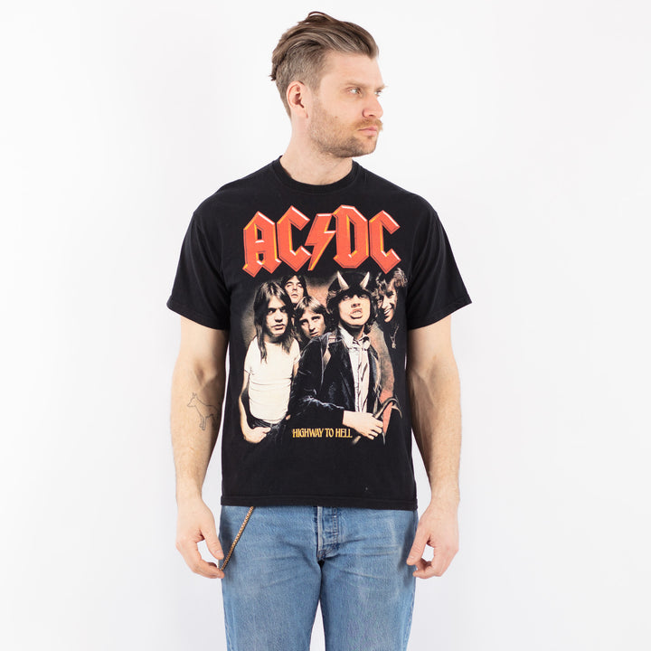 Vintage 00's Men T-Shirt in BlackZ1354
