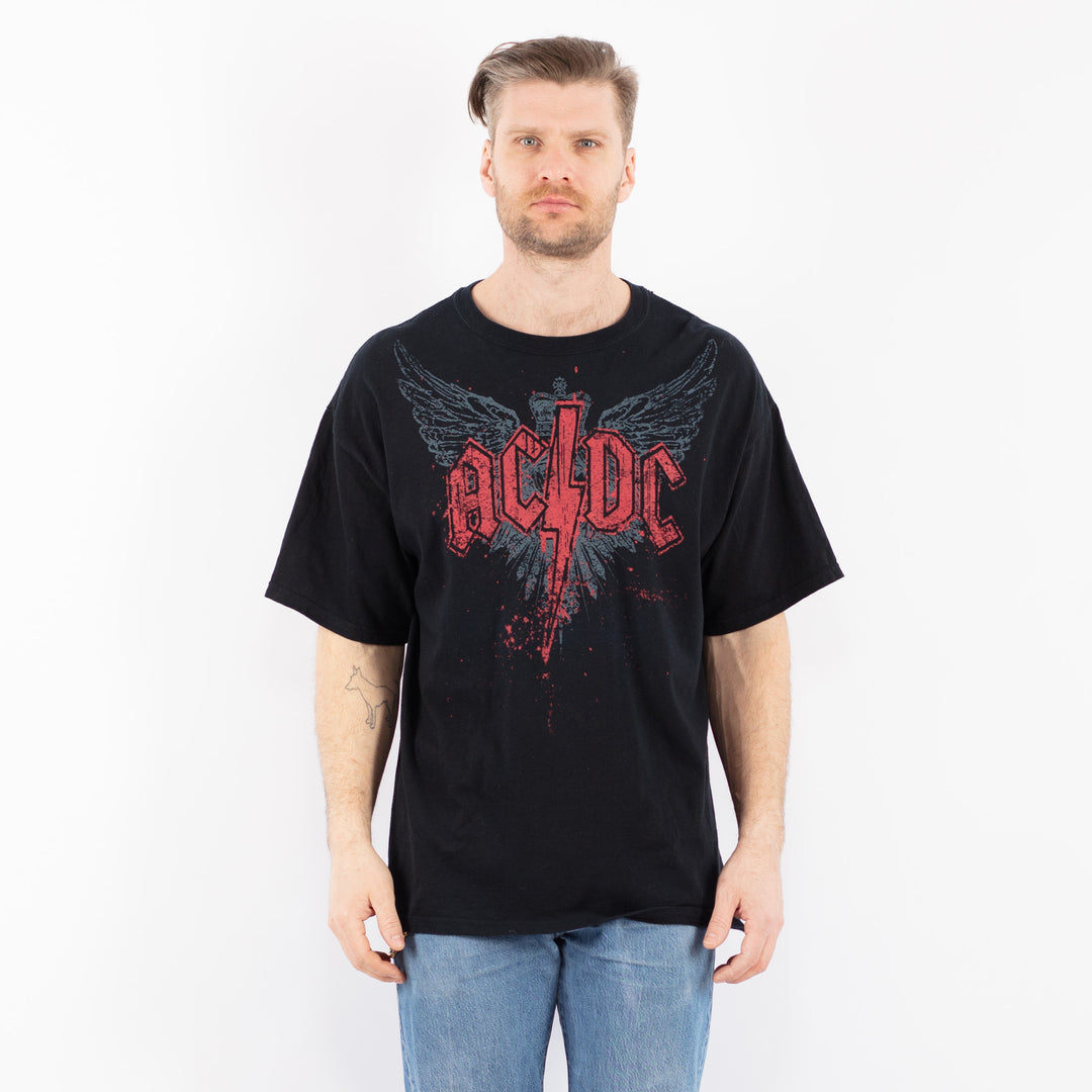 Vintage 00's Men T-Shirt in BlackZ1364