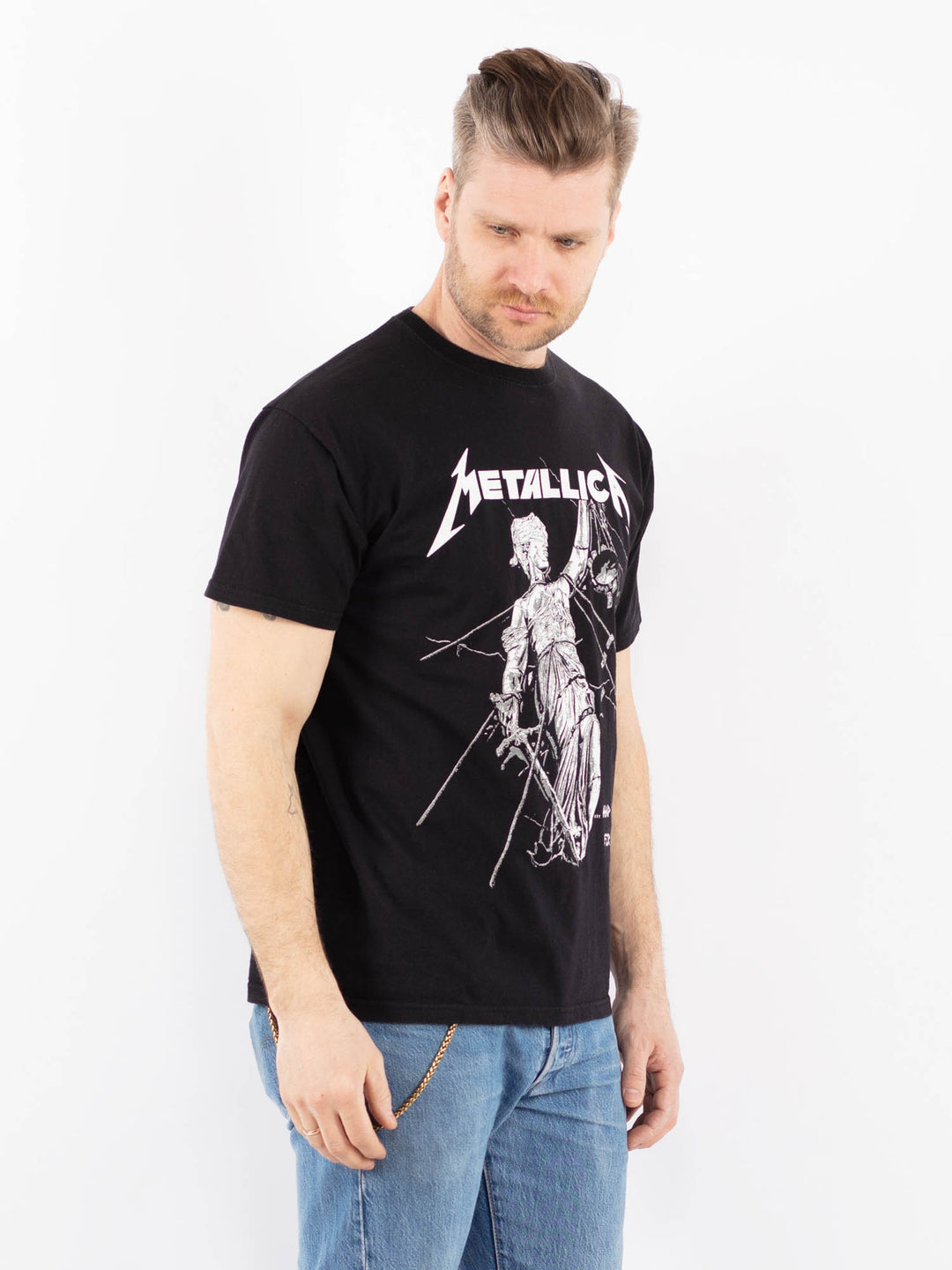 Vintage 00's Men T-Shirt in BlackZ1369