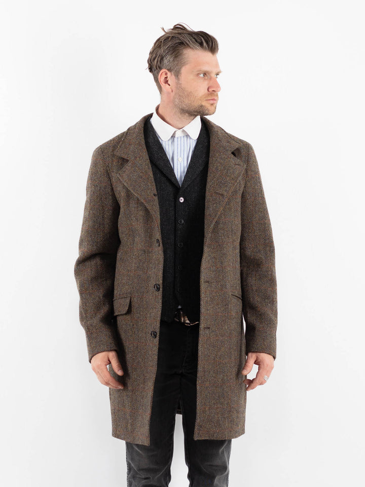 Vintage 00's Men Harris Tweed Coat in BrownZ1731