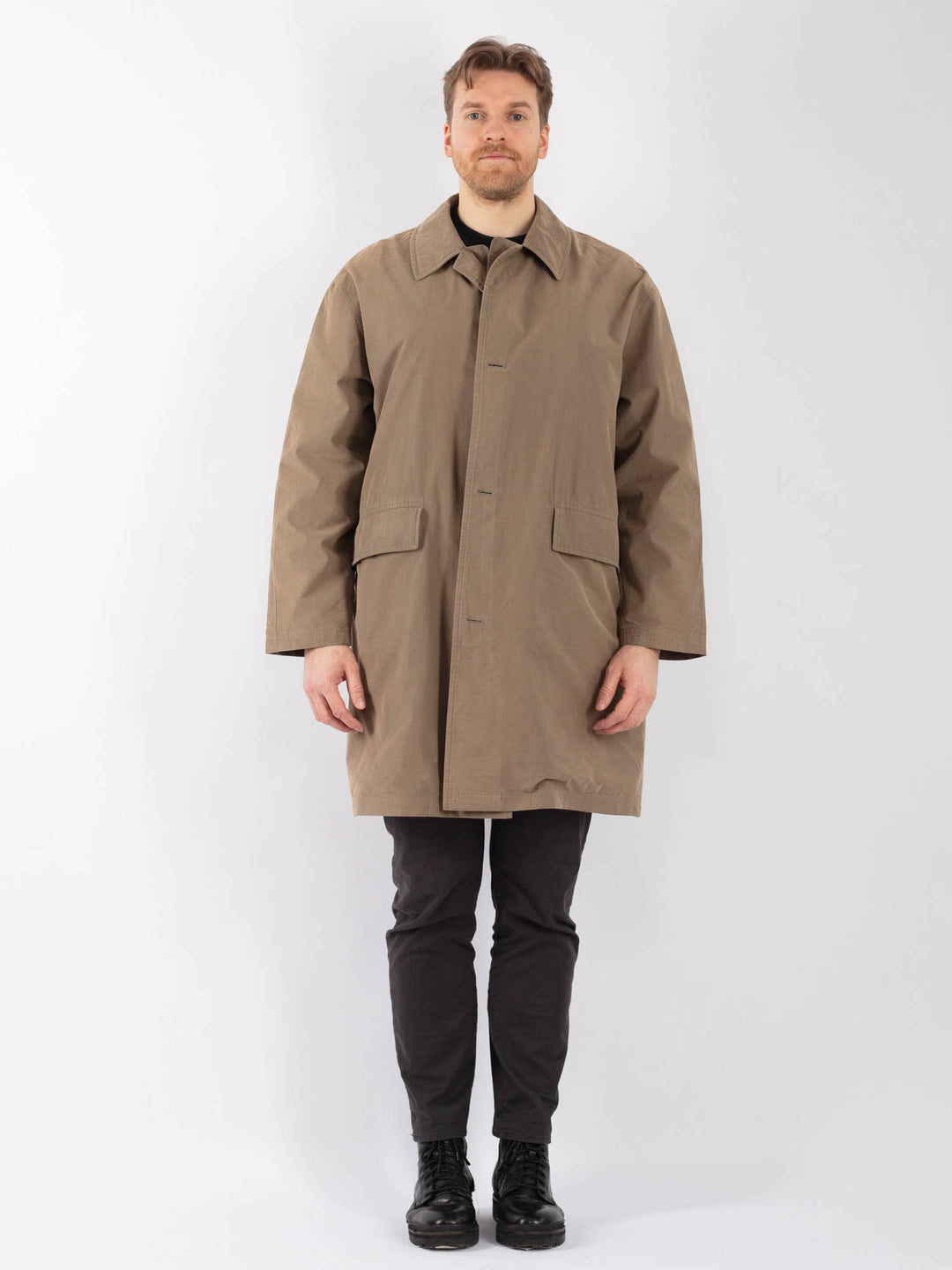 Vintage 90's Men Mac Coat in BeigeZ1250