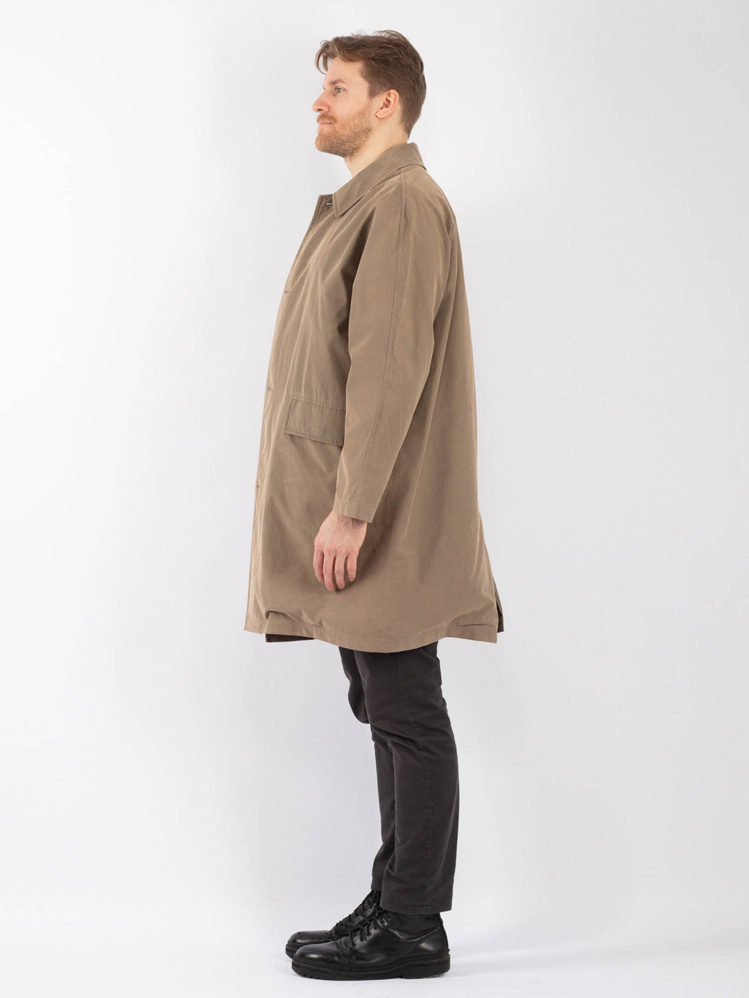 Vintage 90's Men Mac Coat in BeigeZ1250