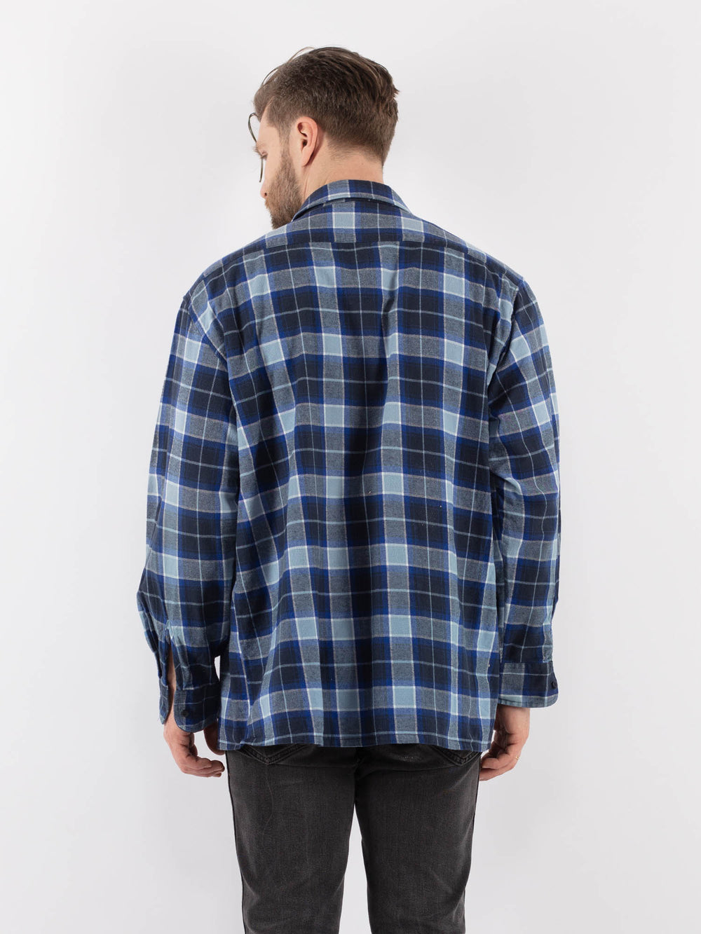Vintage 90's Men Plaid Flannel Shirt in BlueZ977