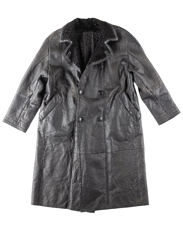 Vintage 90's Women Sheepskin Coat in Black