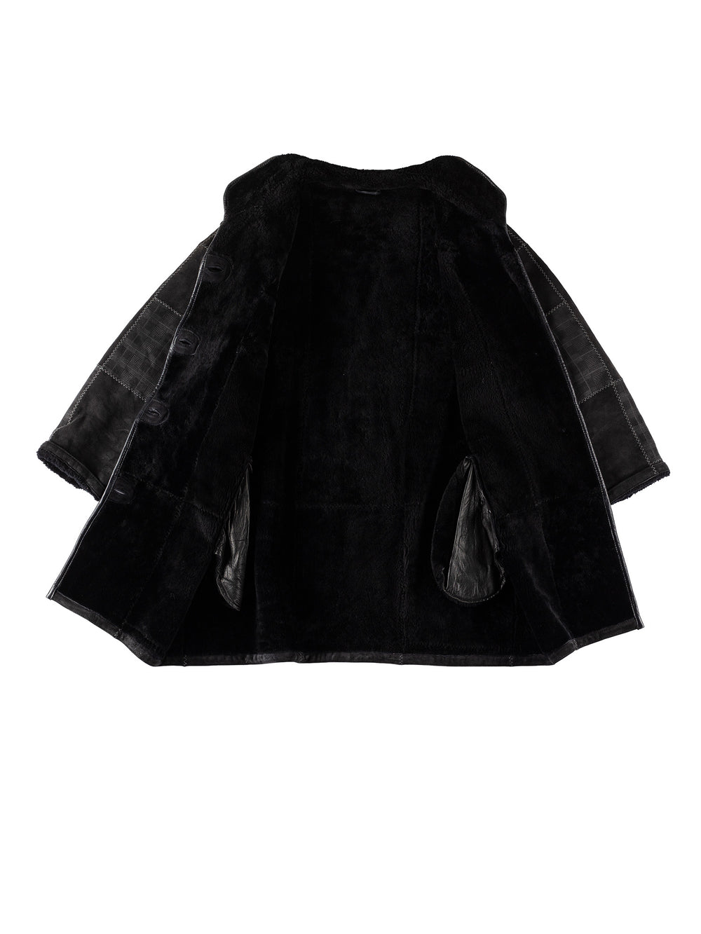 Vintage 90's Women Sheepskin Coat in BlackMN577