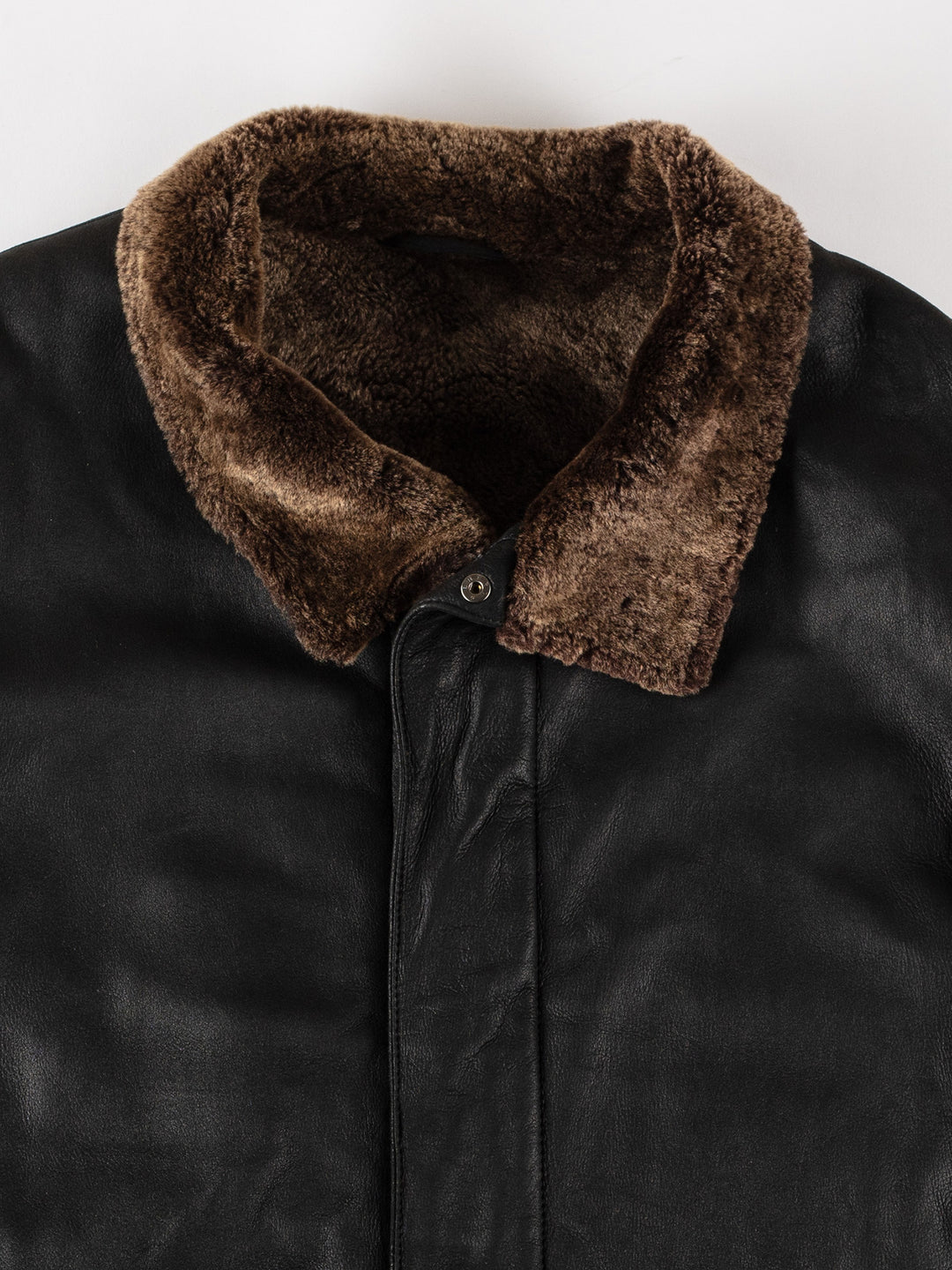 Vintage 80's Men Sheepskin Coat in BlackVN529