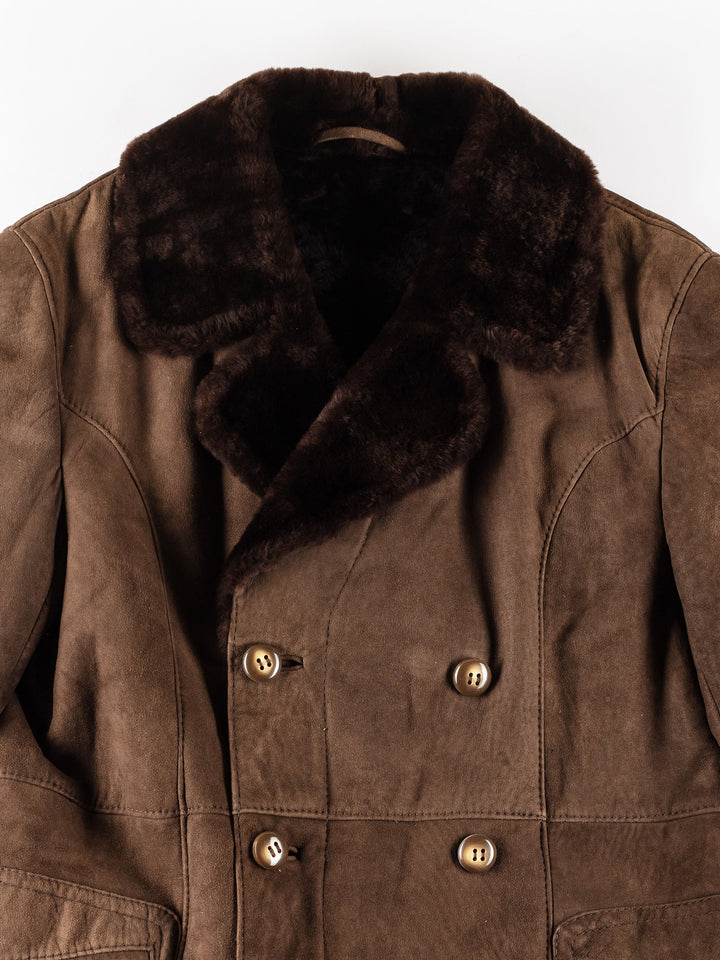 Vintage 80's Men Sheepskin Coat in BrownVN385