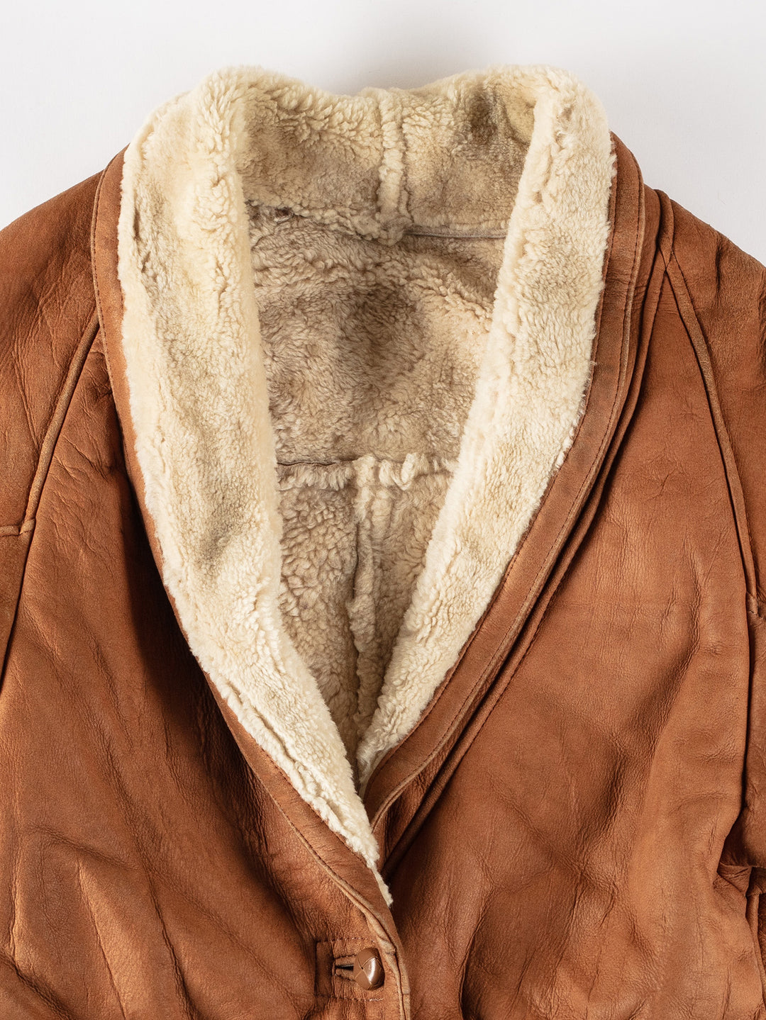 Vintage 80's Women Sheepskin Coat in BrownMN578