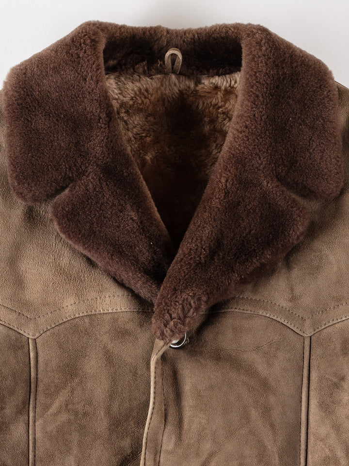 Vintage 70's Men Sheepskin Coat in BrownVN524