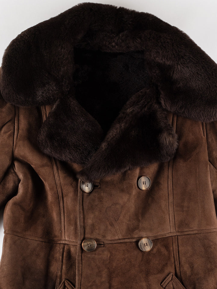 Vintage 70's Men Sheepskin Coat in BrownVN634