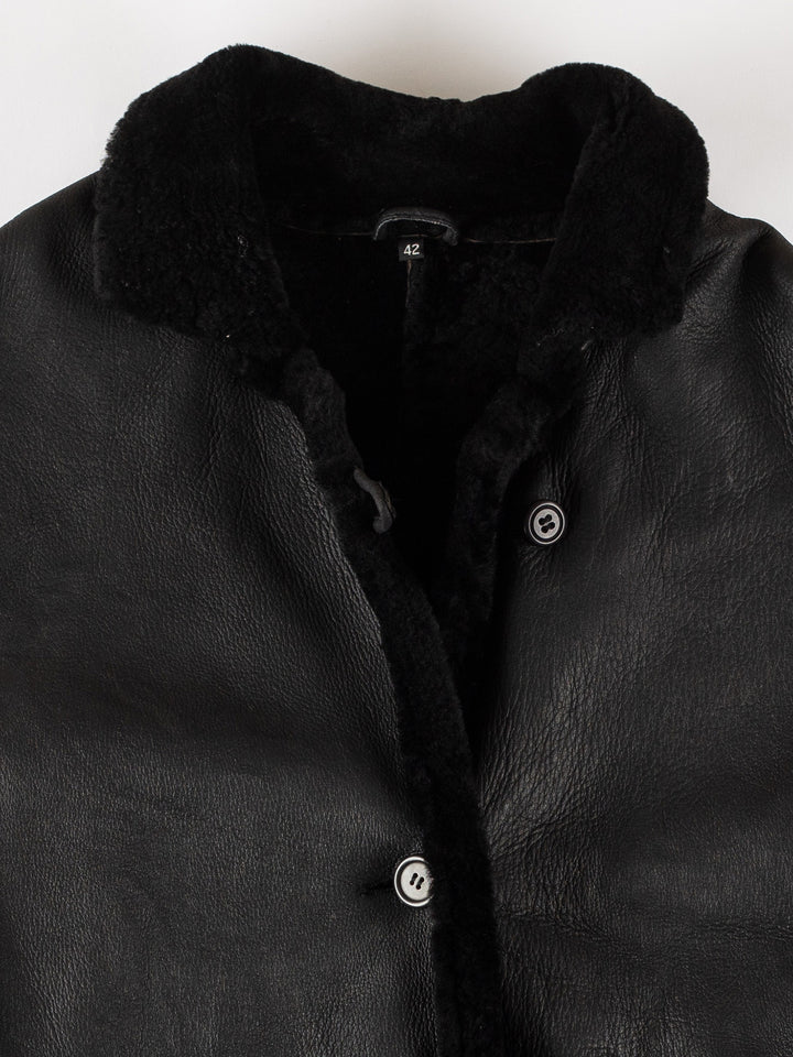 Vintage 80's Women Sheepskin Coat in BlackMN716