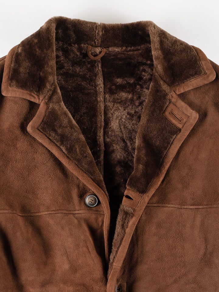 Vintage 80's Men Sheepskin Coat in BrownVN647