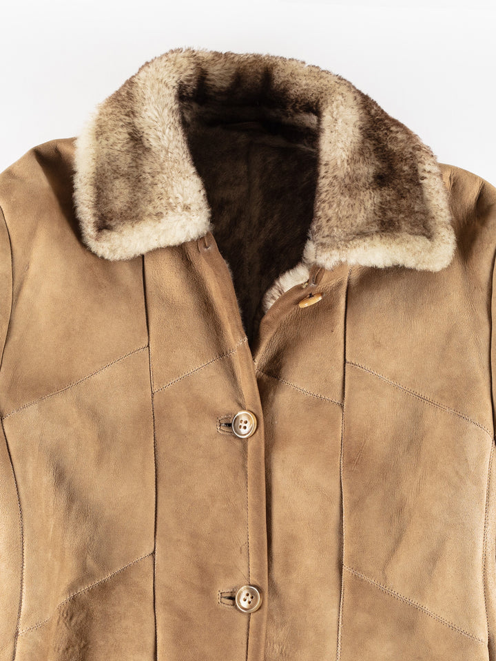 Vintage 70's Women Sheepskin Coat in BeigeMN431