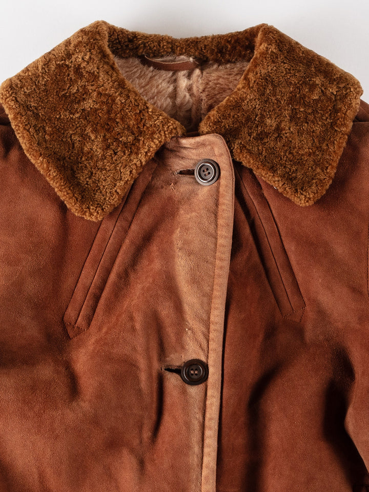 Vintage 70's Women Sheepskin Coat in BrownMN509