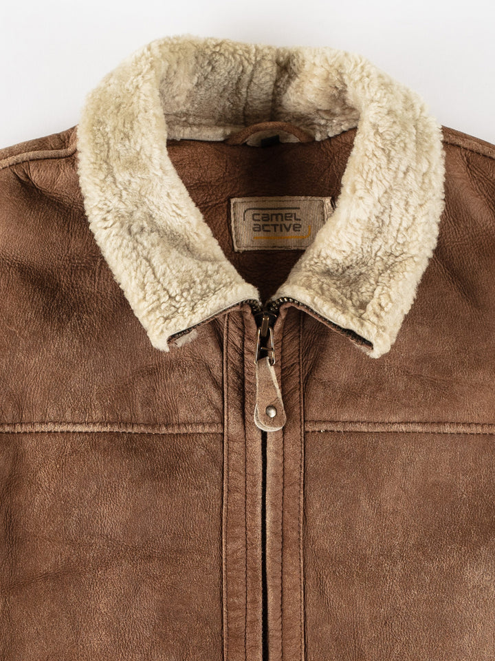 Vintage 80's Men Sheepskin Coat in BrownVN718