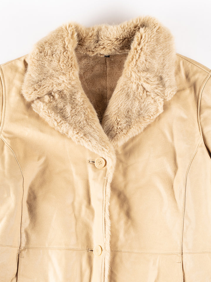 Vintage 70's Women Faux Sheepskin Coat in BeigeMN338