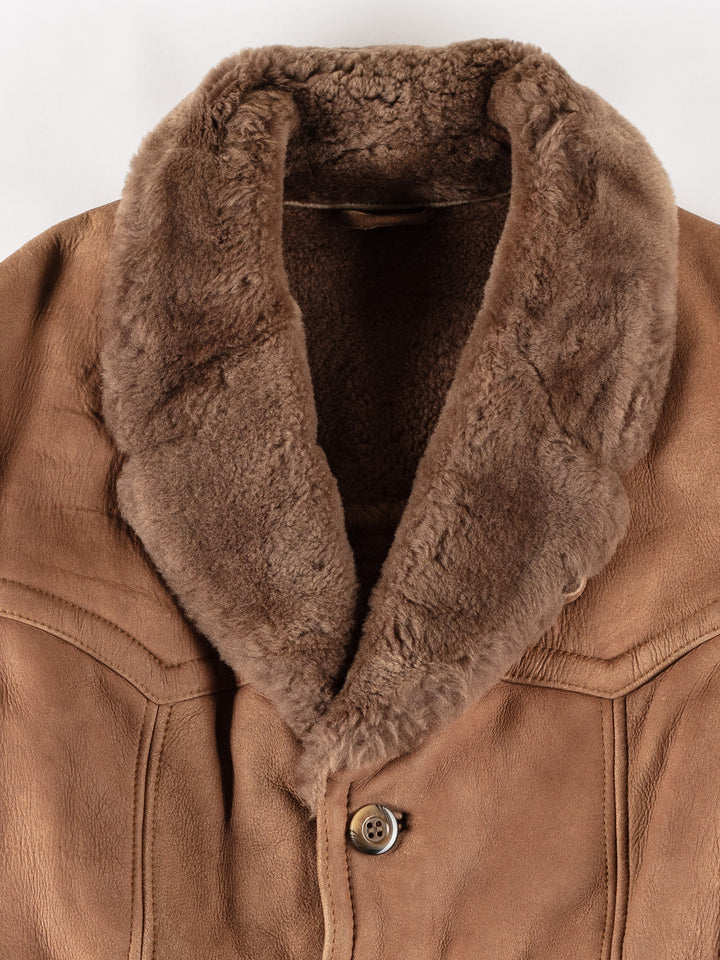 Vintage 70's Men Sheepskin Coat in BrownVN678