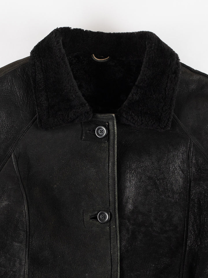 Vintage 80's Women Sheepskin Coat in BlackMN391