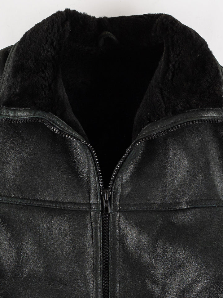 Vintage 80's Men Sheepskin Coat in BlackVN467