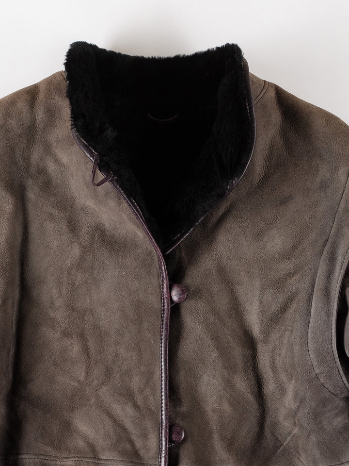 Vintage 80's Women Sheepskin Coat in GrayMN552