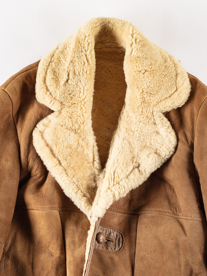 Vintage 70's Men Sheepskin Coat in BrownVN646