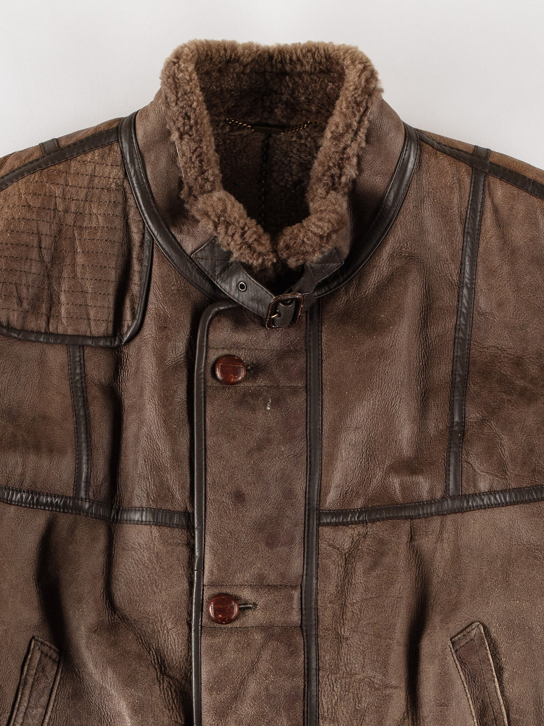 Vintage 80's Men Sheepskin Coat in BrownVN696