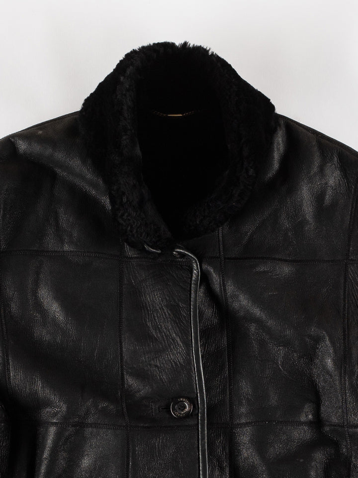Vintage 80's Women Sheepskin Coat in BlackMN692