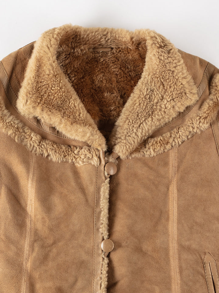 Vintage 70's Women Sheepskin Coat in BrownMN572