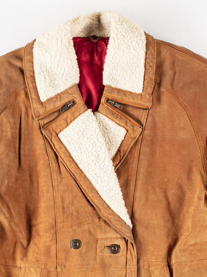 Vintage 80's Women Suede Coat in BrownMN369