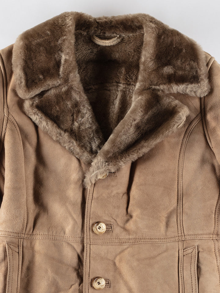 Vintage 70's Men Sheepskin Coat in BeigeVN639