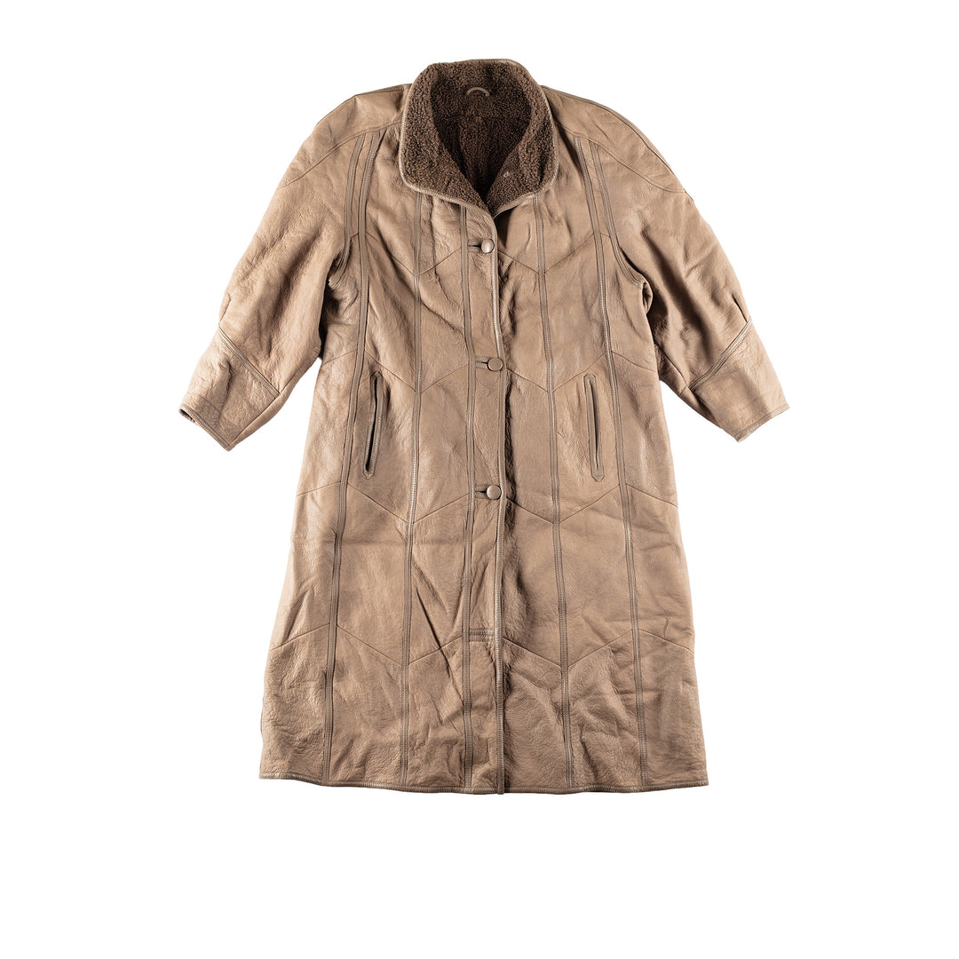 Vintage 90's Women Sheepskin Coat in BeigeMN810