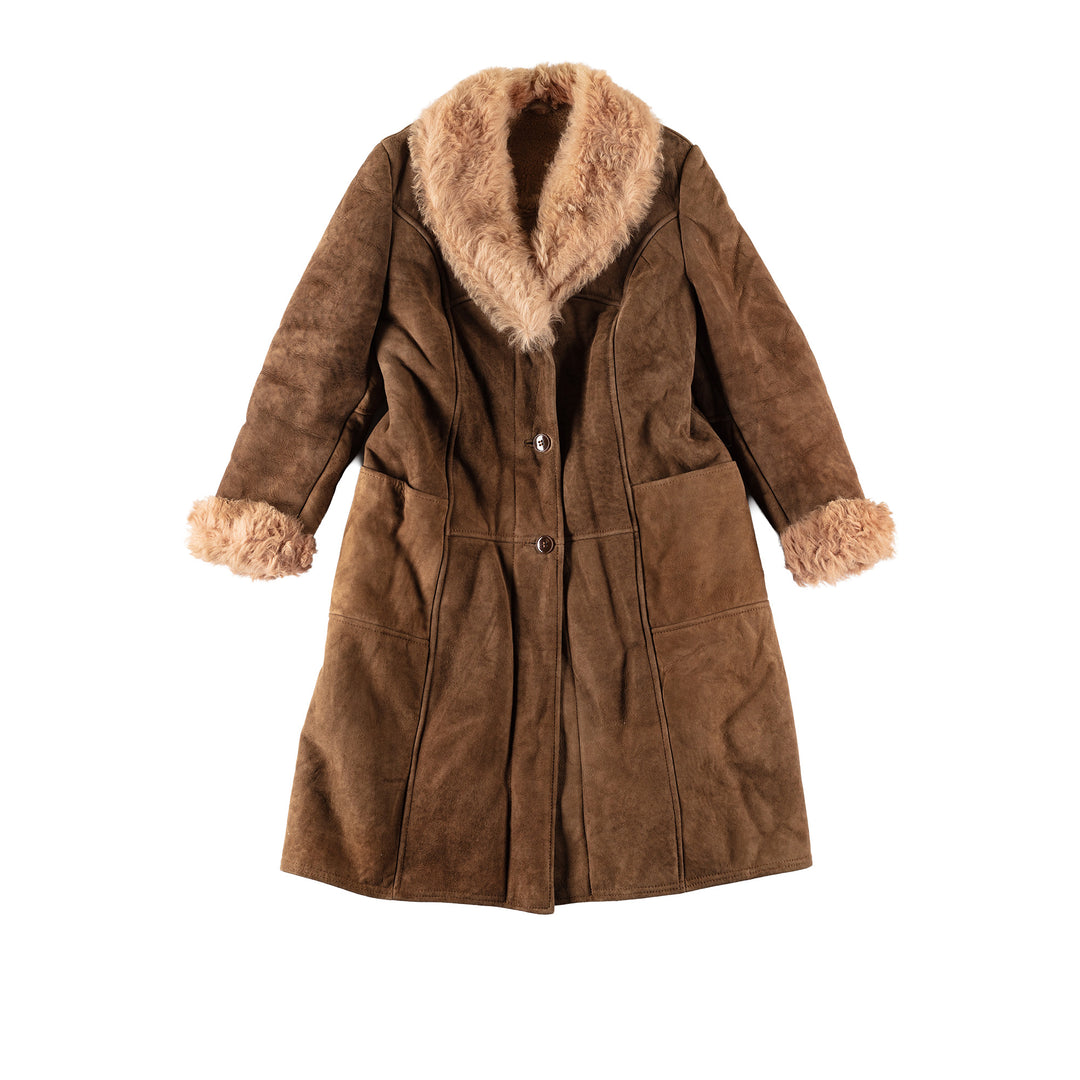 Vintage 70's Women Sheepskin Coat in BrownMN735