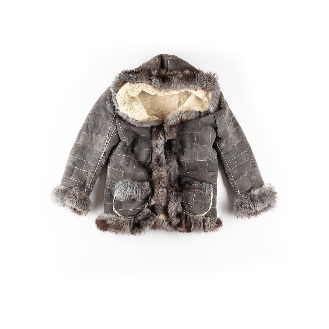 Vintage 70's Women Sheepskin Coat in GrayMN315