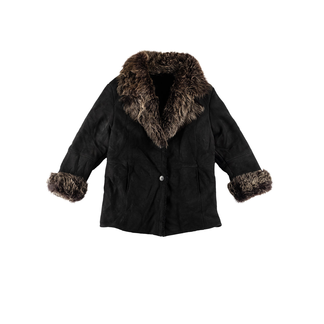 Vintage 70's Women Sheepskin Coat in BlackMN753
