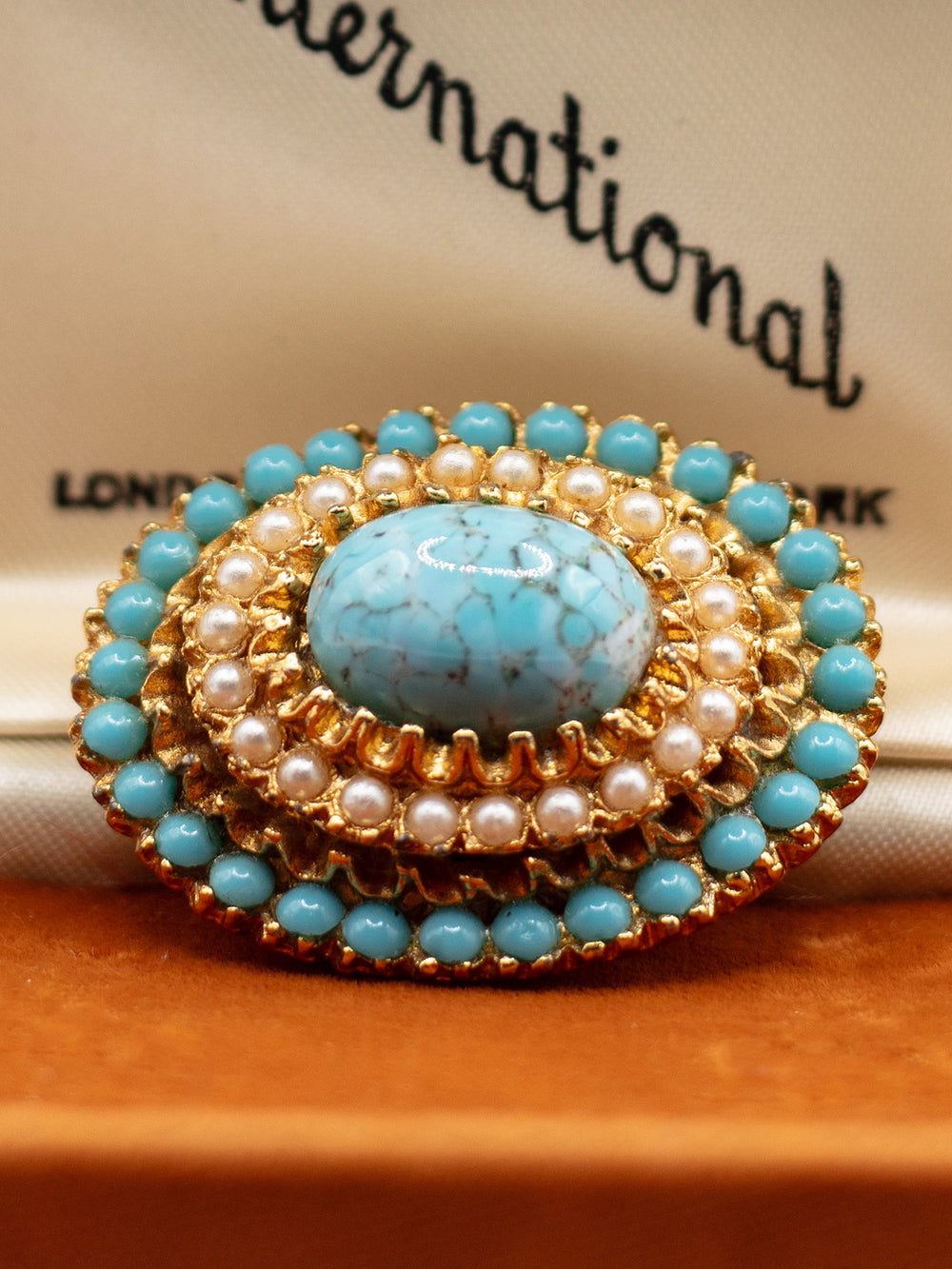 Vintage 60's Brooch in Blue