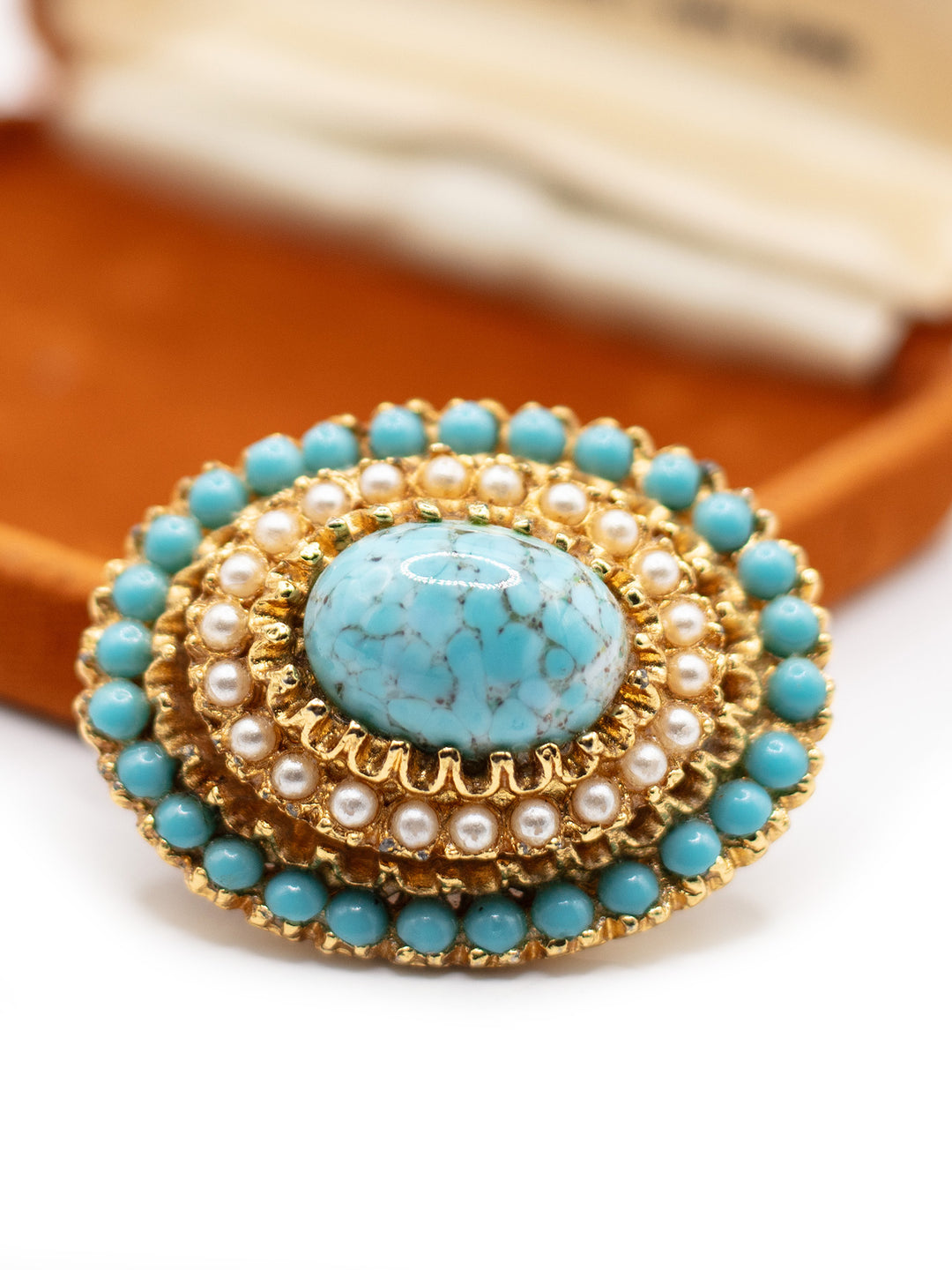 Vintage 60's Brooch in Blue