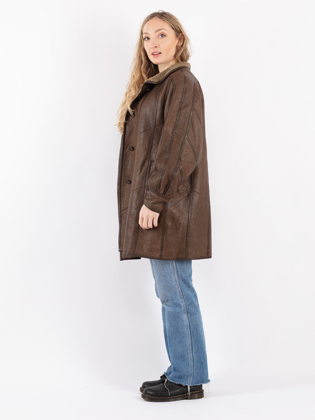 Vintage 80's Women Sheepskin Coat in Brown