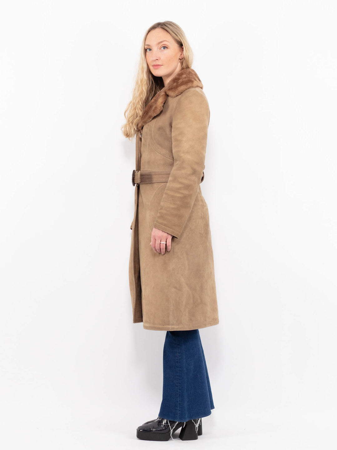 Vintage 70's Women Sheepskin Shearling Coat in Beige