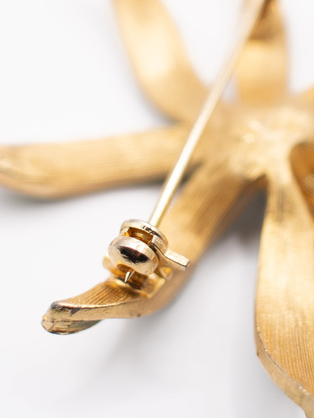 Vintage 60's Brooch in Green