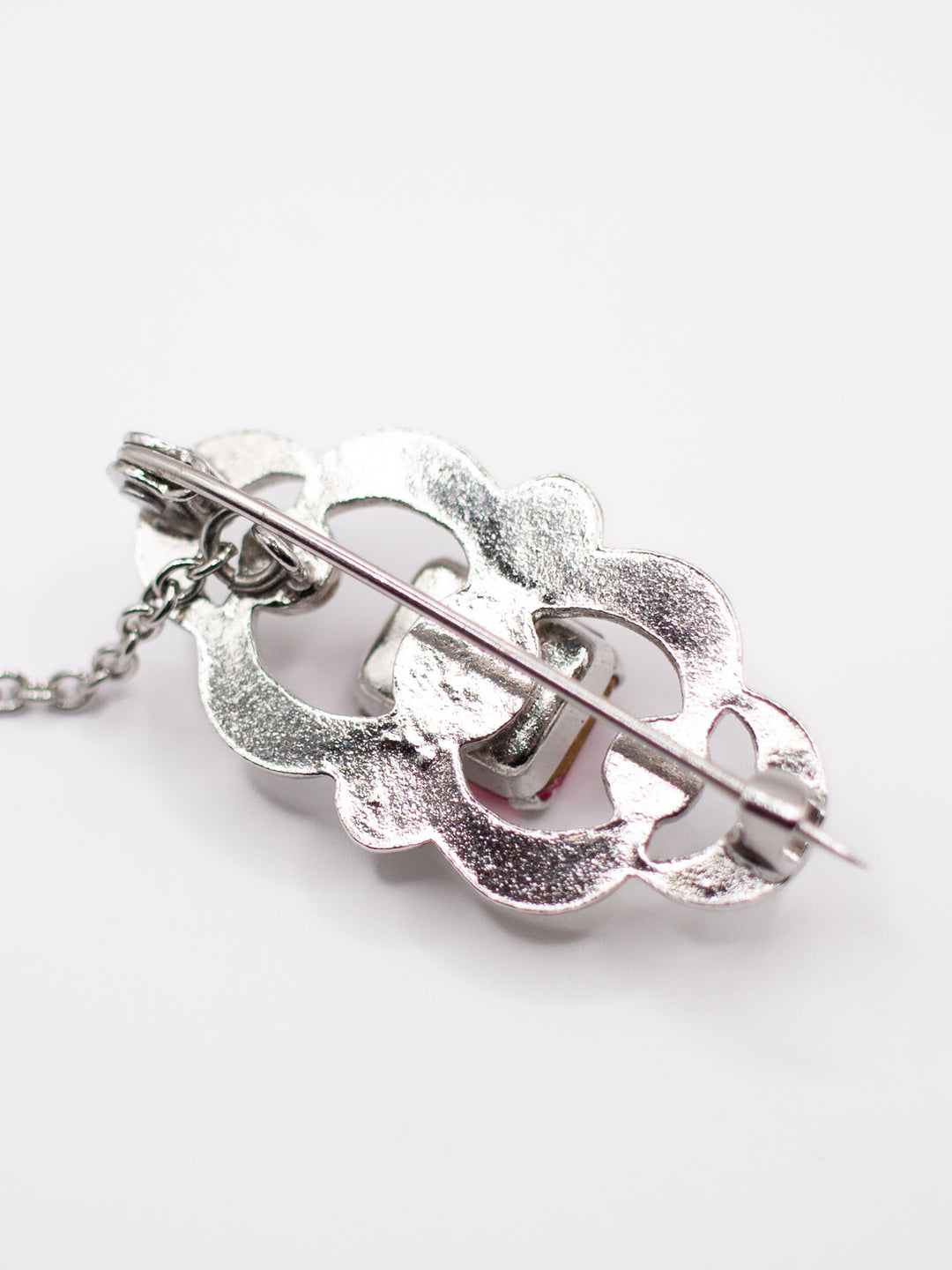 Vintage 80's Brooch in Silver