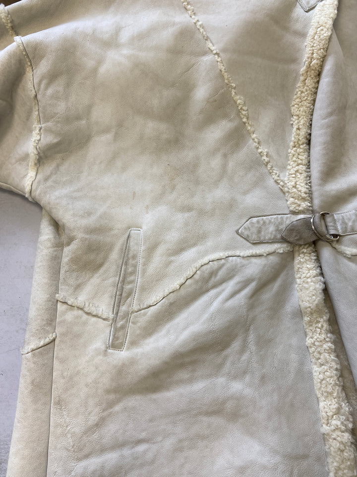 Vintage 80's Women Sheepskin Coat in Beige