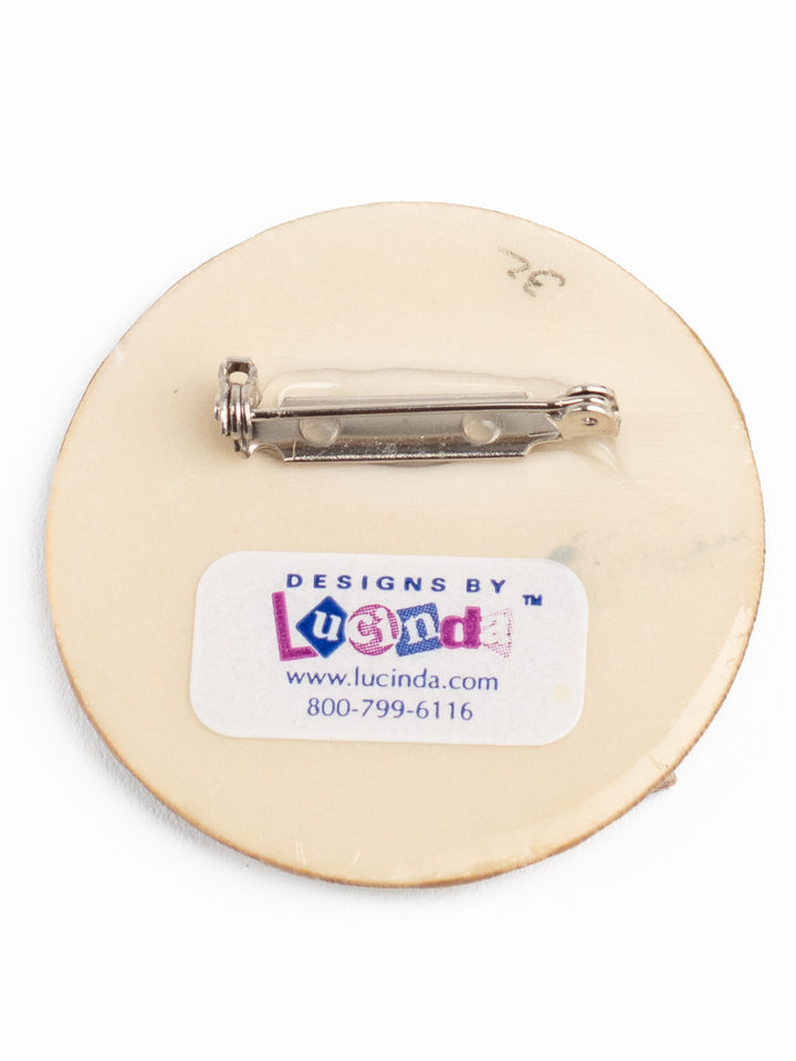 Vintage 90. gadu Lucinda piespraude ar sievietēm un krustu