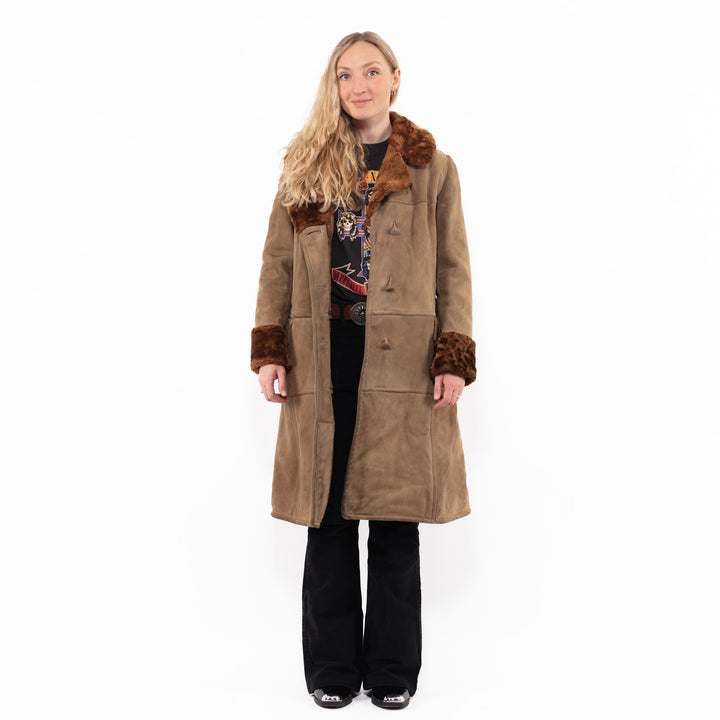 Vintage 70's Women Sheepskin Coat in BeigeA0874