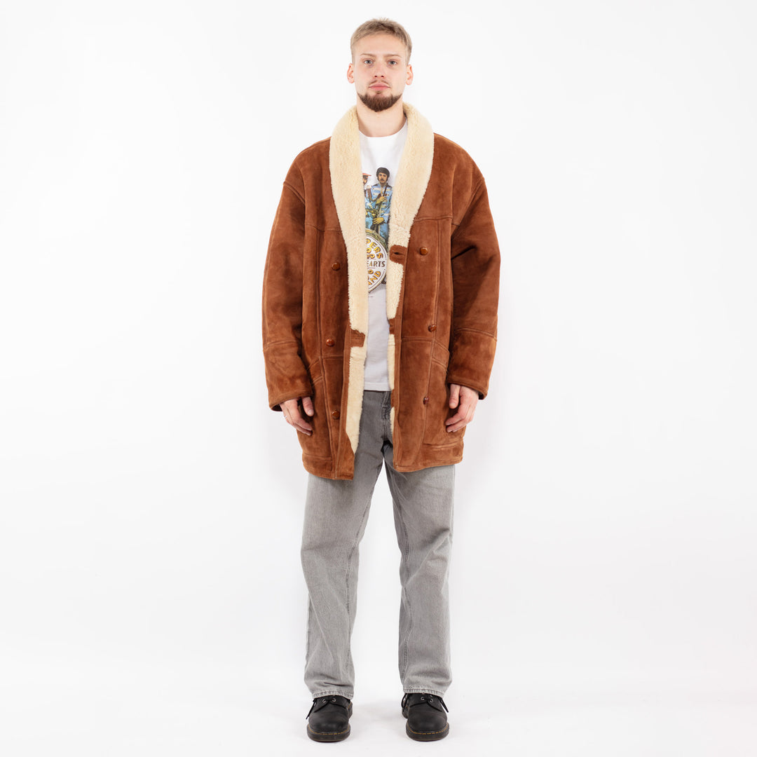 Vintage 80's Men Oversized Sheepskin Coat in Brown