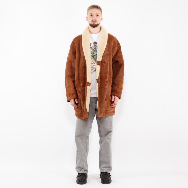 Vintage 80's Men Oversized Sheepskin Coat in Brown