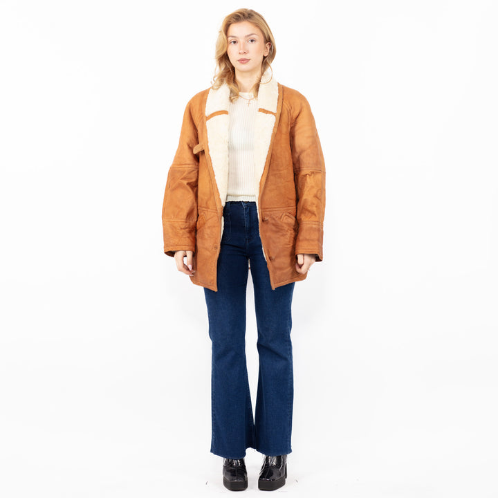 Vintage 80. gadu sieviešu aitādas mētelis brūnā krāsā