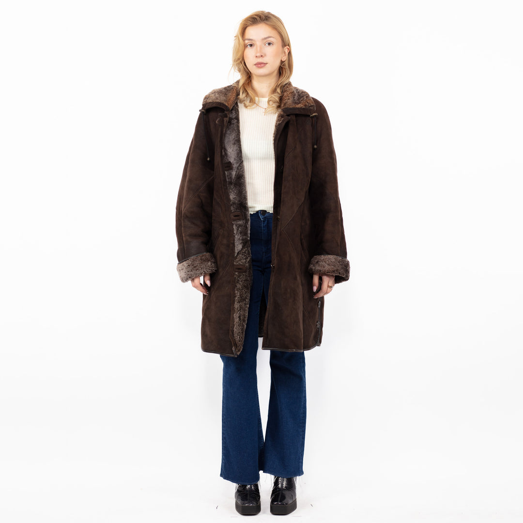 Vintage 90. gadu sieviešu lielizmēra aitādas mētelis brūnā krāsā